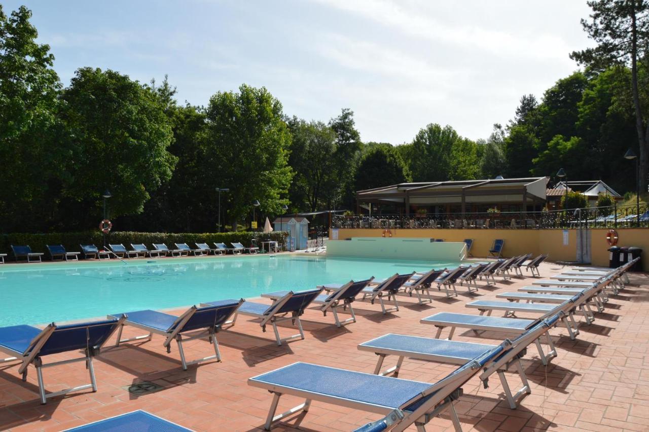 Camping Village Mugello Verde San Piero a Sieve Ngoại thất bức ảnh