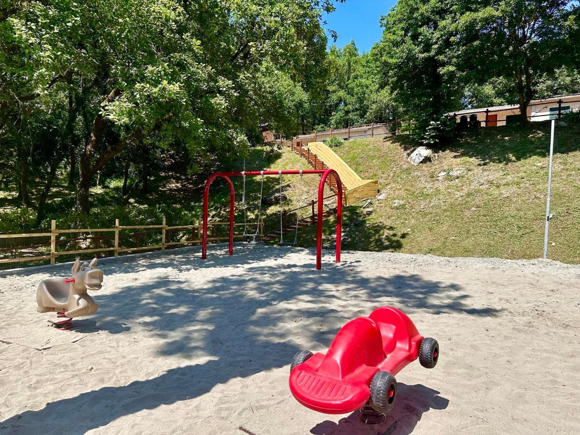 Camping Village Mugello Verde San Piero a Sieve Ngoại thất bức ảnh